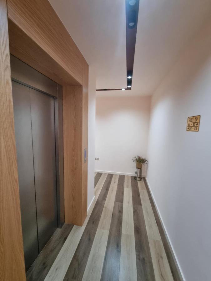 Elite Hotell Pogradec Eksteriør bilde