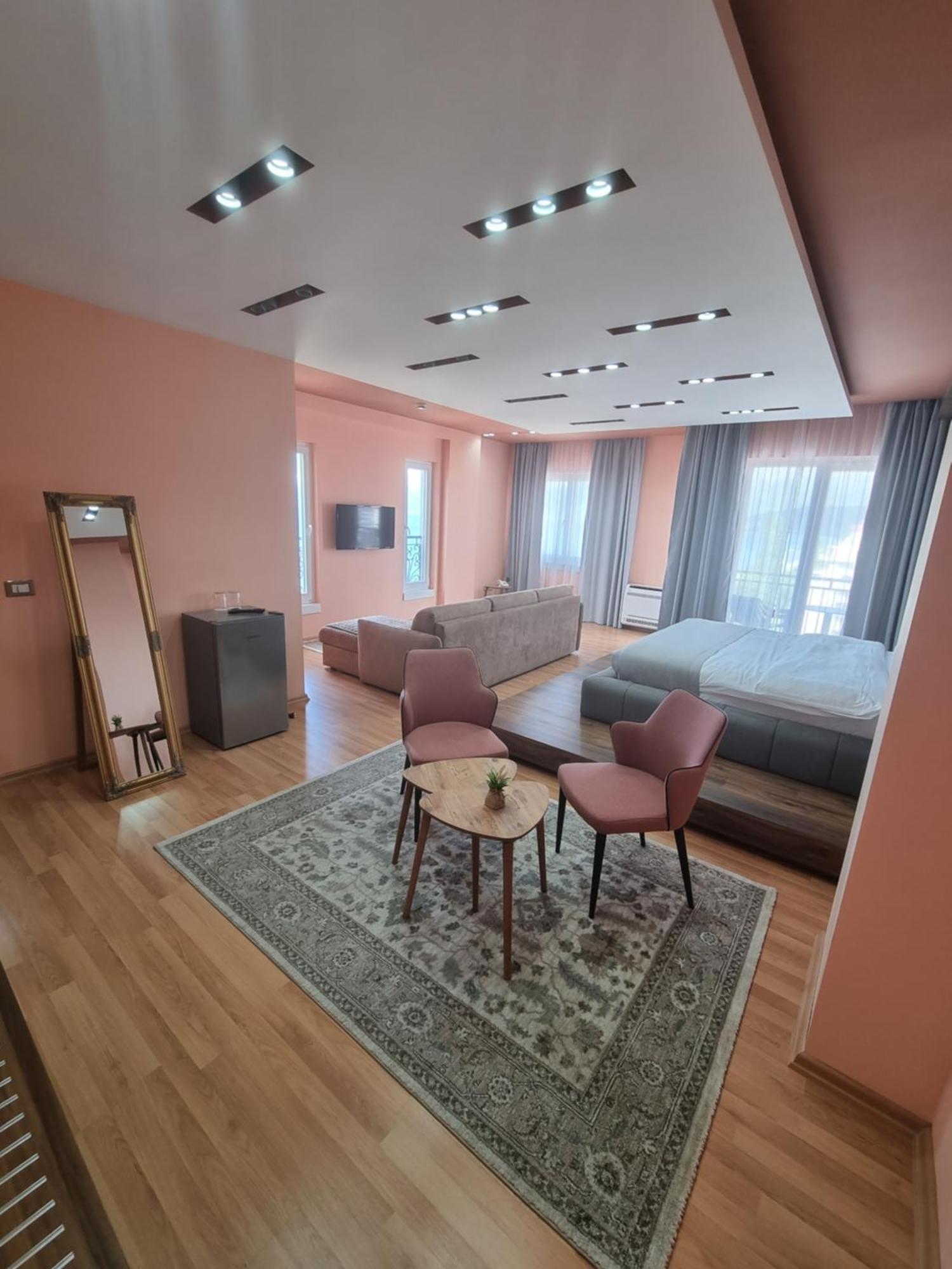 Elite Hotell Pogradec Rom bilde