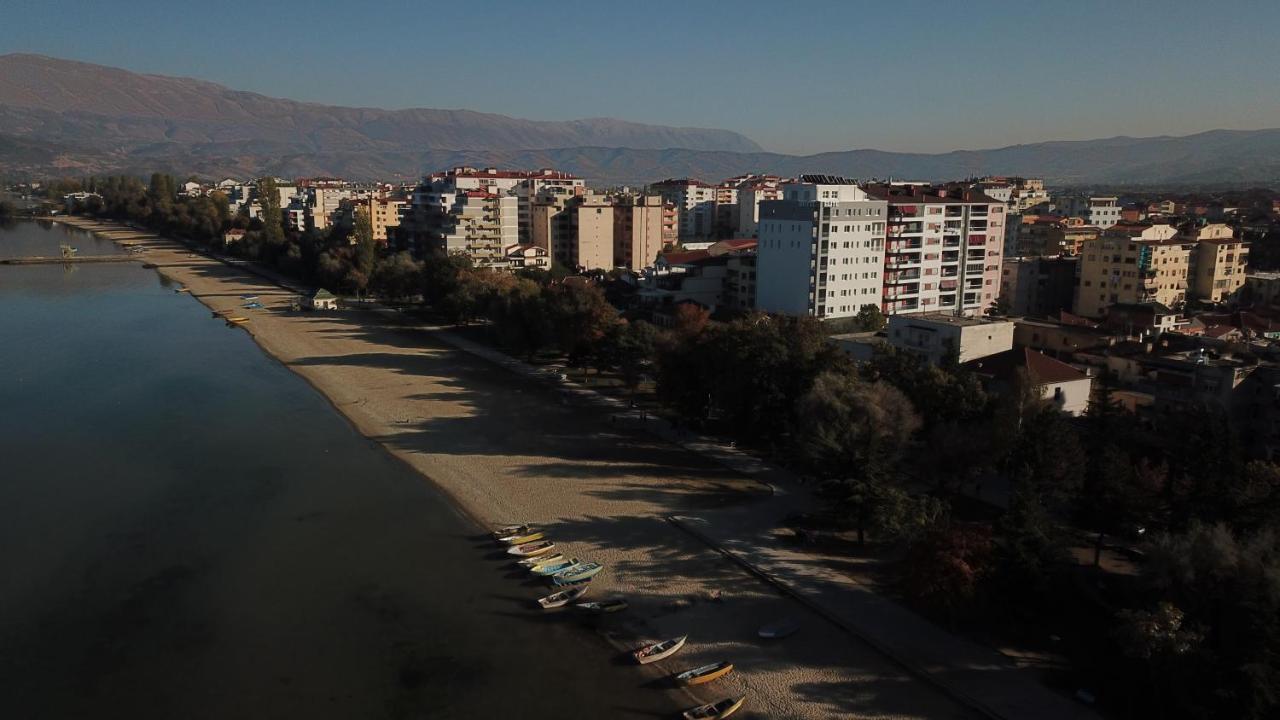 Elite Hotell Pogradec Eksteriør bilde