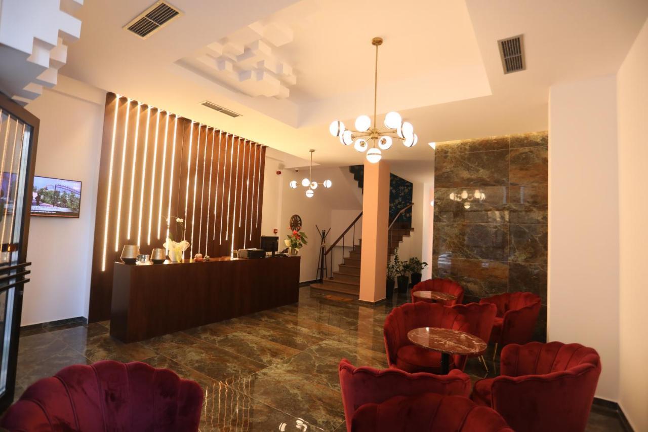Elite Hotell Pogradec Eksteriør bilde